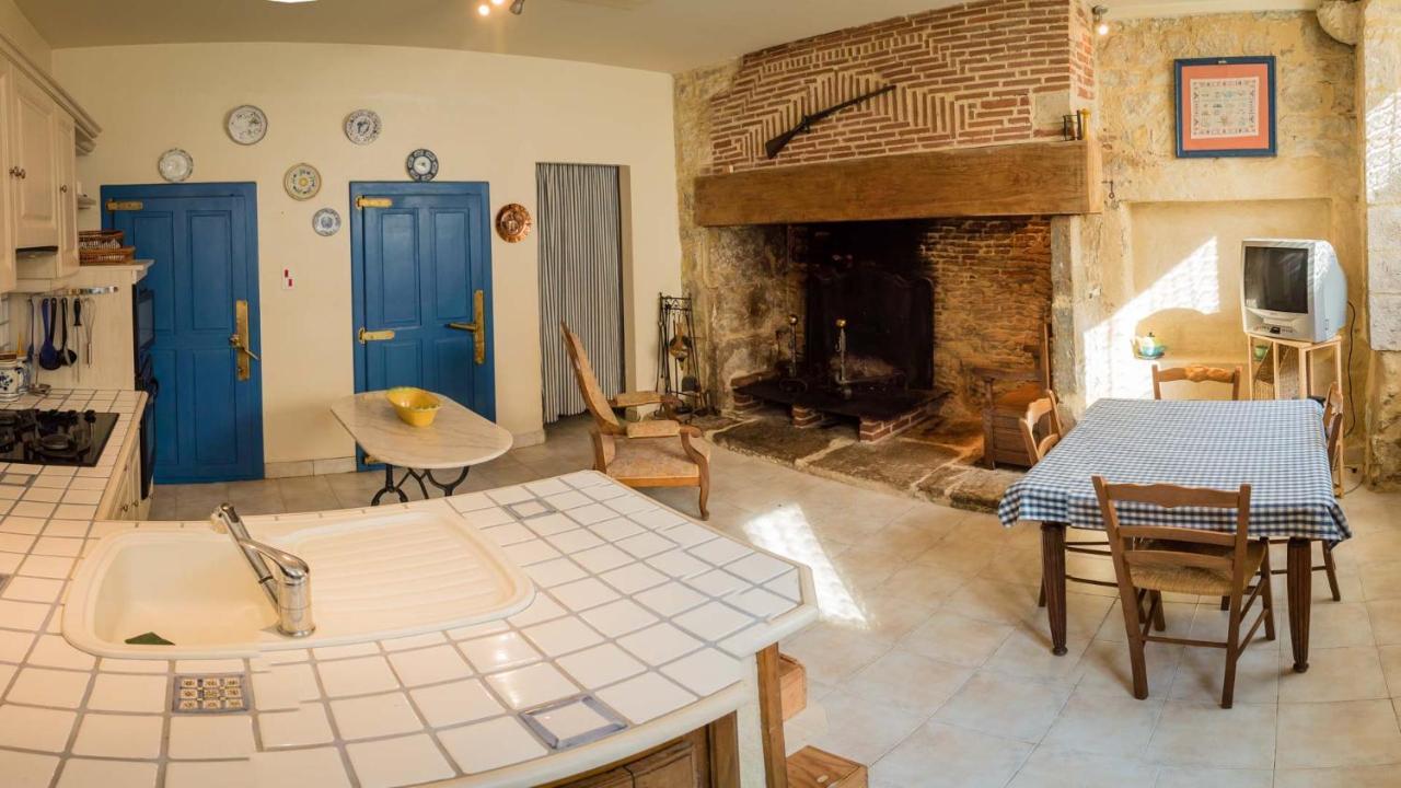 Maison Pierre Loti, Gite Historique Et Spacieux En Vallee De La Dordogne Bretenoux Kültér fotó